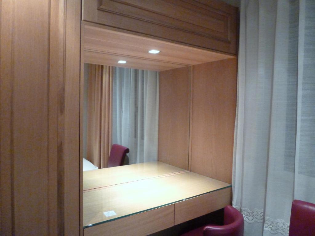 Двухместный (Двухместный номер с 2 отдельными кроватями), Hôtel du Vieux Marais