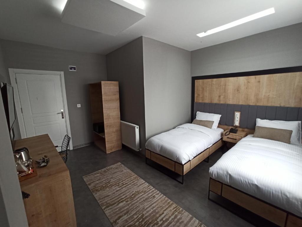 Skylon Airport Hotel photo 2