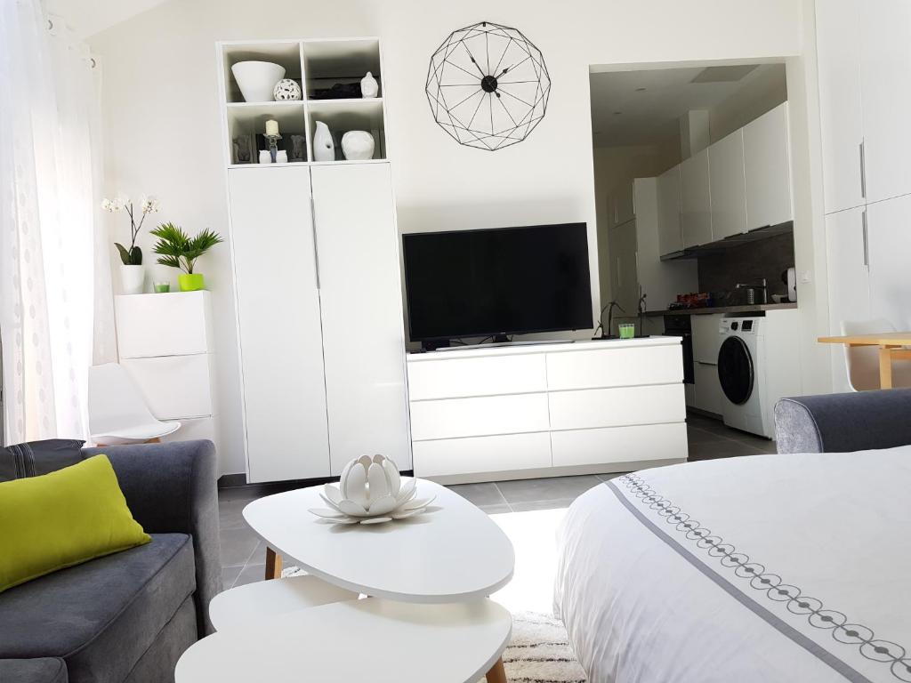 Super Studio cosy proche de CDG photo 2