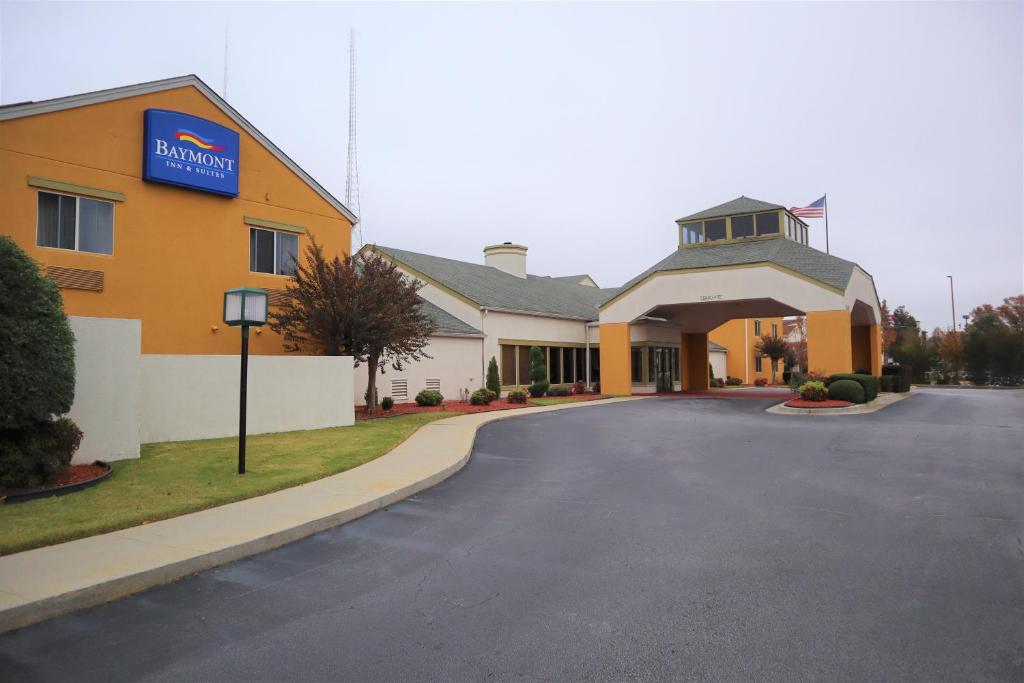 Baymont by Wyndham Norcross Atlanta image