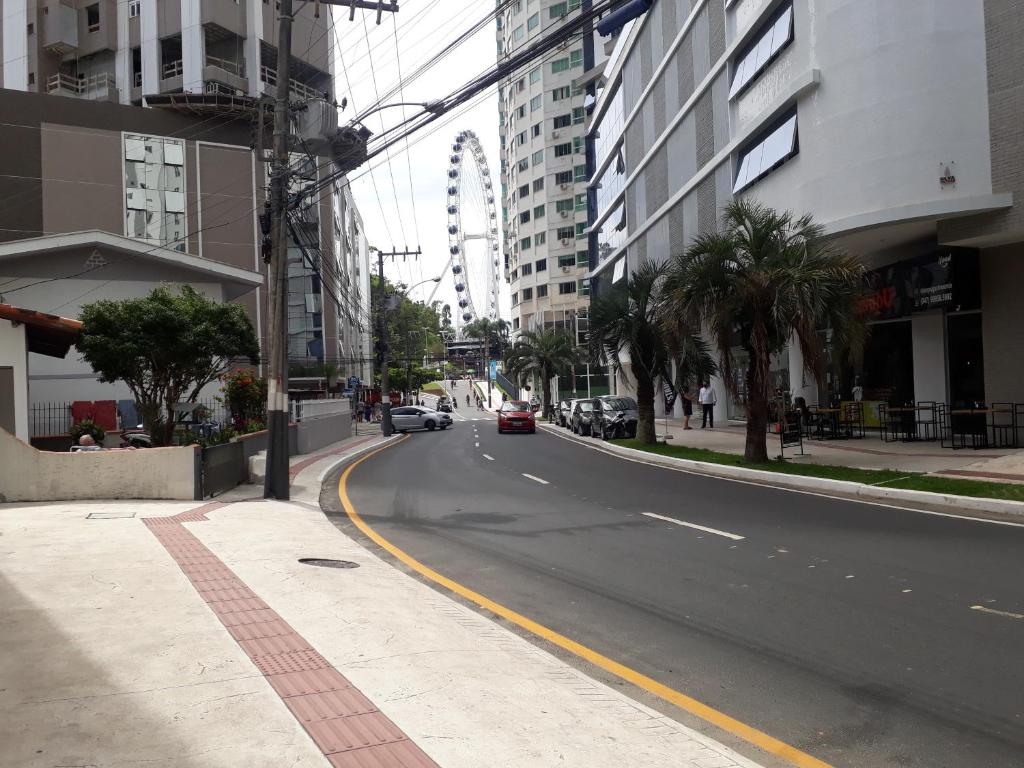 Ótimo Apto. 180 metros do Mar photo 1