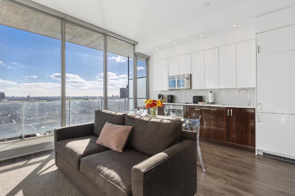SOHO Residences Lisgar photo 2