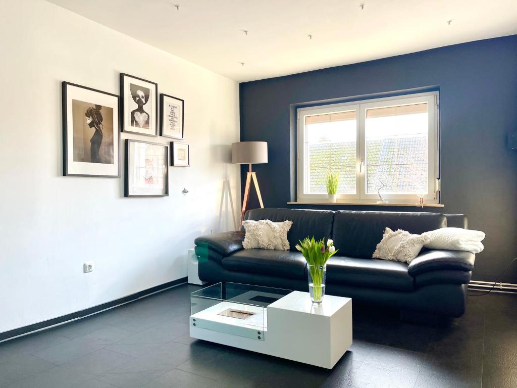 All NEW FLAT NEARBY DRESDEN !!!POOL!!! photo 1