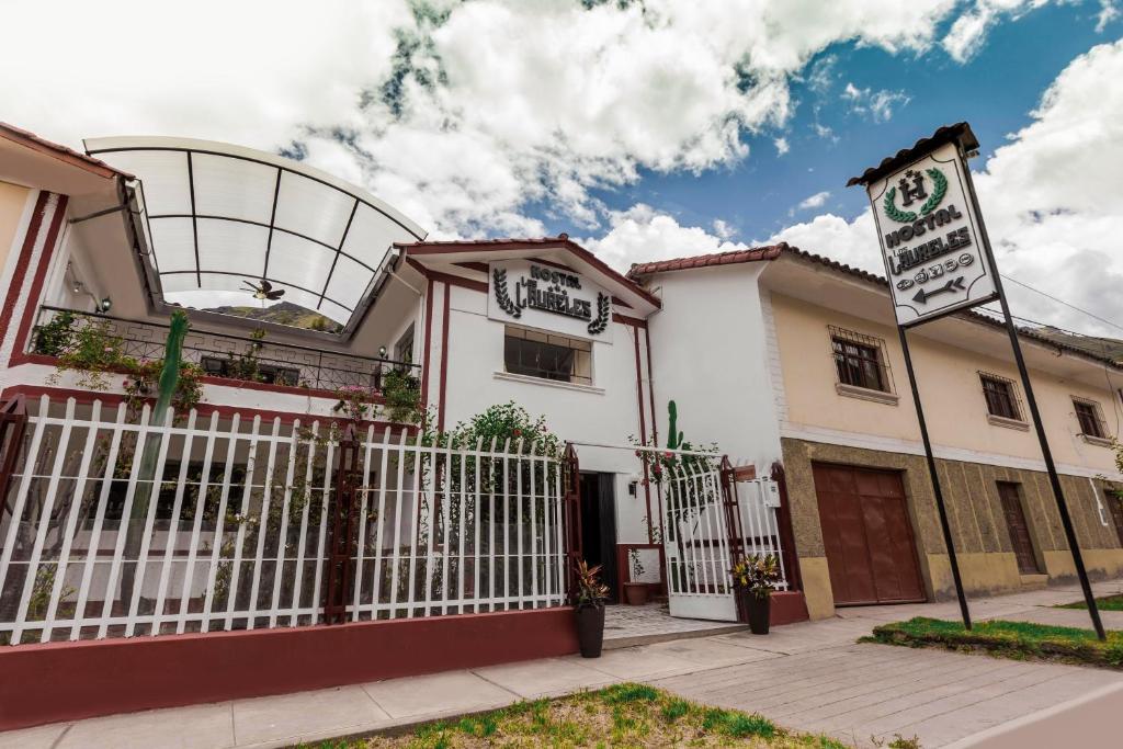 Hotel Los Laureles photo 1