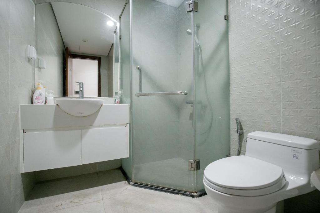 *BOM HOMESTAY* VINHOMES TIMES CITY- 2 BR- COZY APT