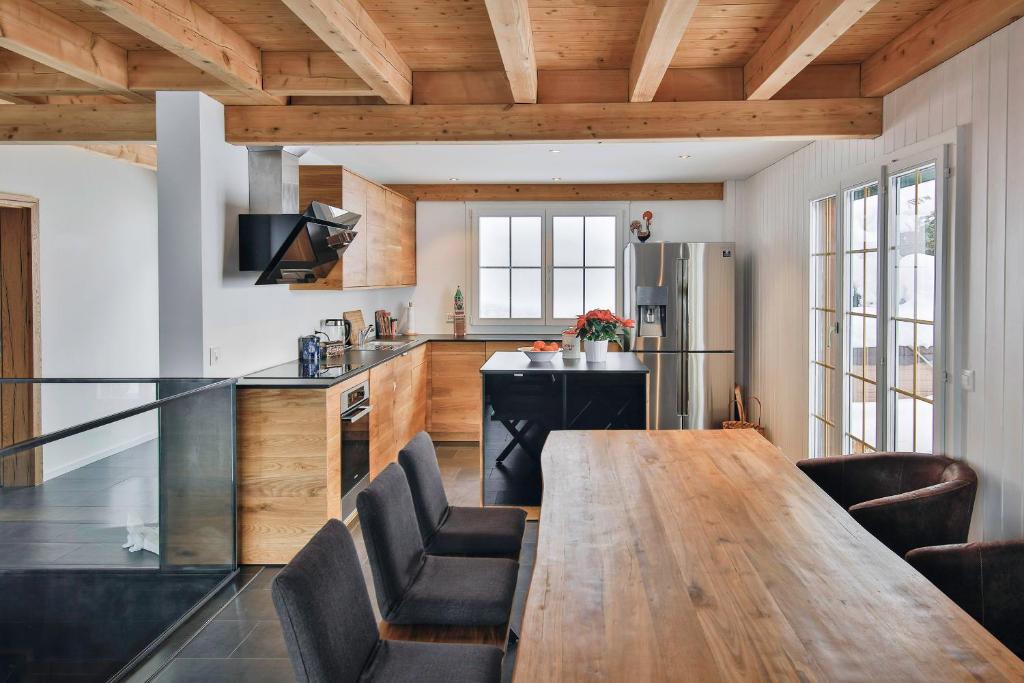 Exklusives Chalet mit traumhafter See- und Bergsicht photo 4