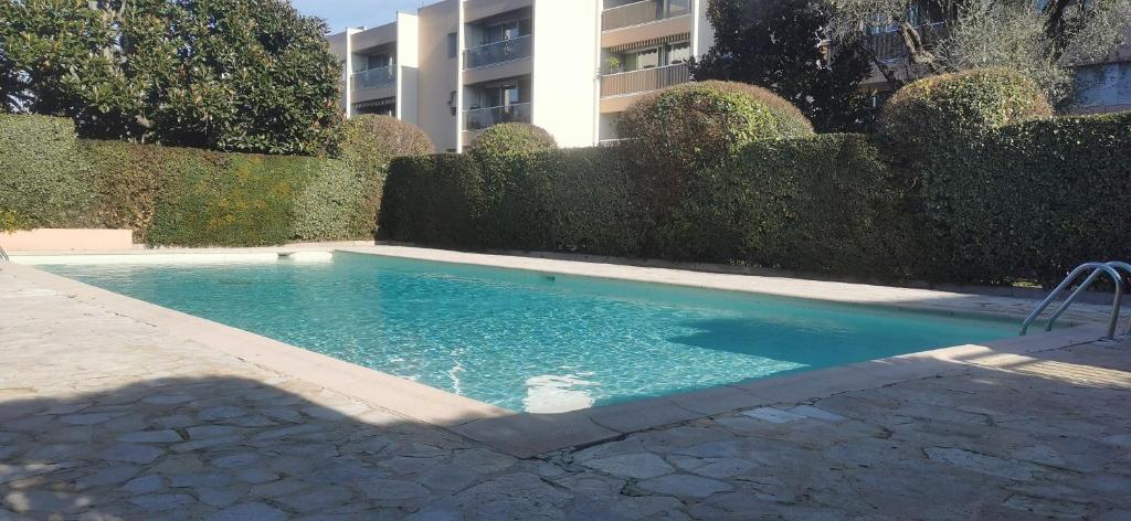 Magnifique Studio dans résidence avec Piscine photo 1