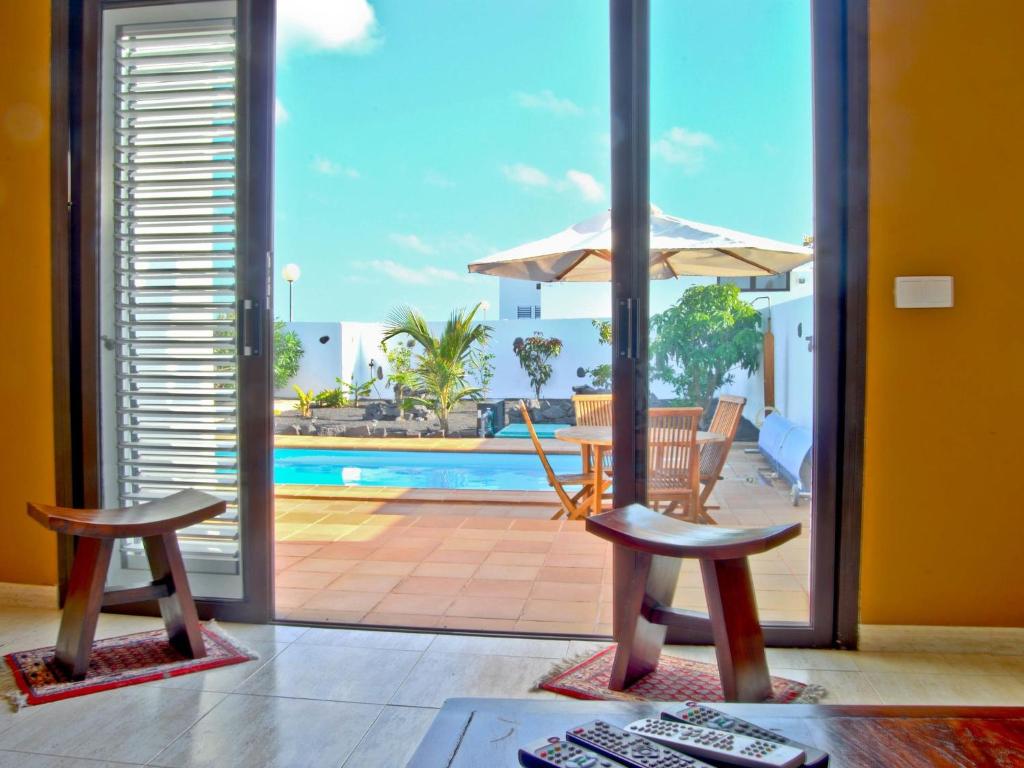 Belvilla by OYO Mango 4 pax photo 1