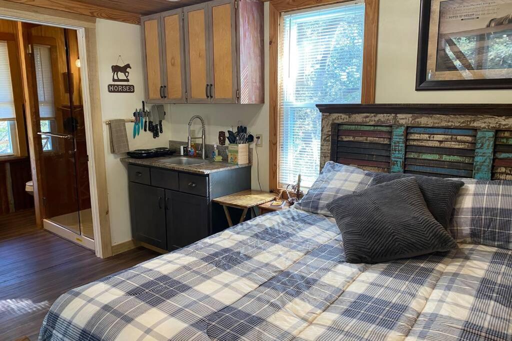 The Cowboy Cabin photo 3