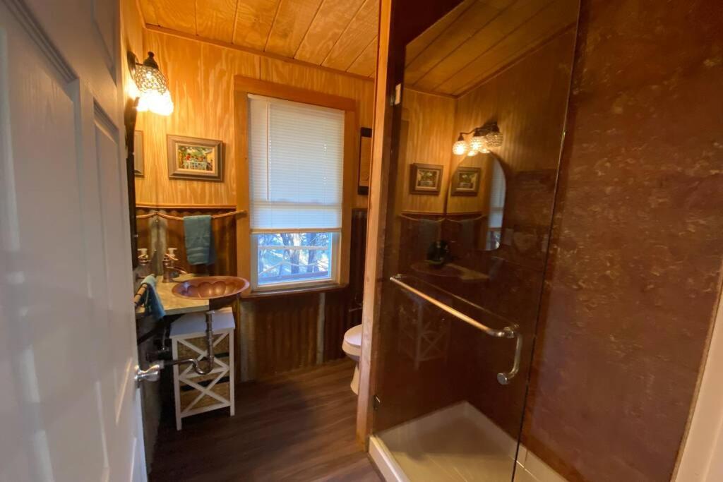 The Cowboy Cabin photo 4