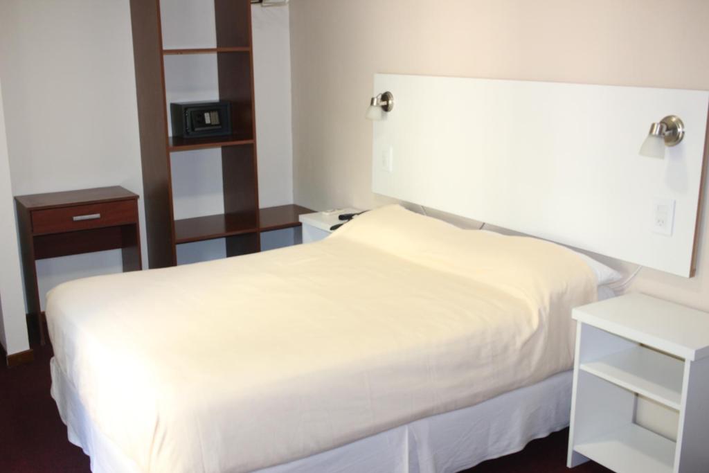 Hotel Catedral San Rafael photo 3