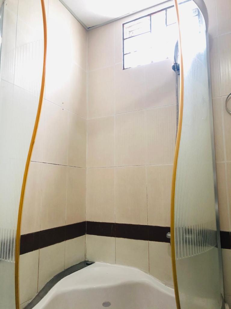 Четырехместный (Четырехместный номер с балконом), Minh Thanh Hotel