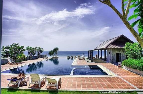 Khanom Beach Residence Sea & Mountain View - 1 Bedroom photo 1