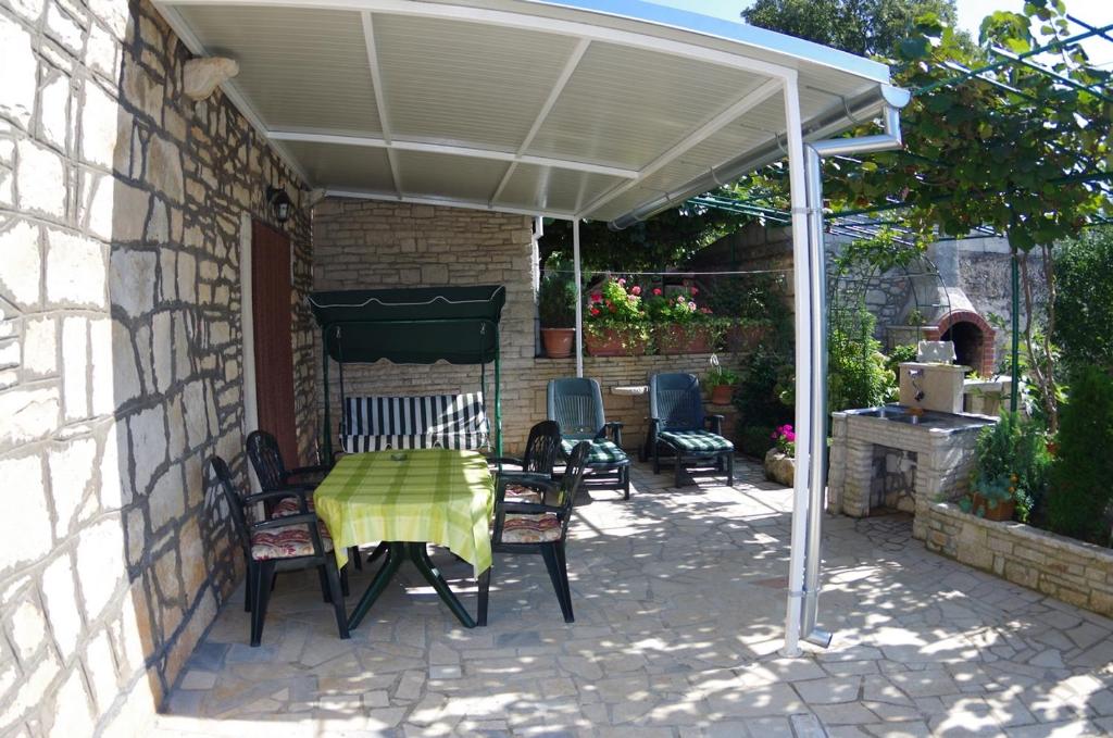 Holiday house in village Rakalj photo 3