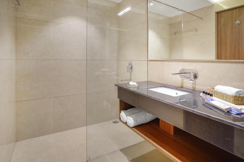 Двухместный (Номер Делюкс), HOTEL FOUR ELEMENT