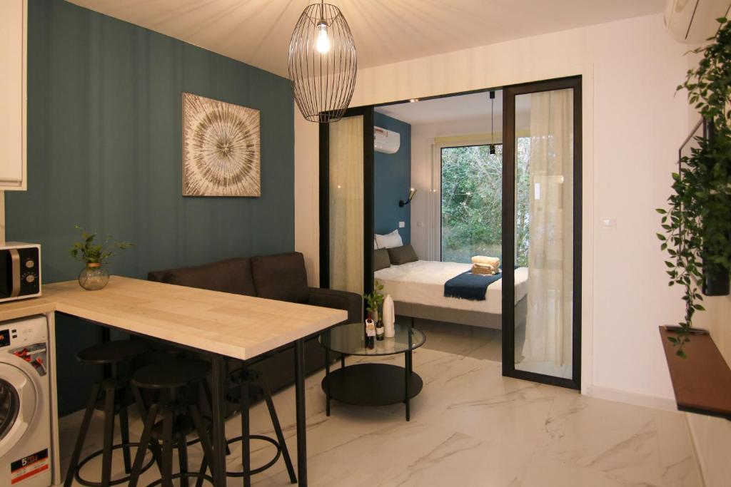 Phaedrus Living Seaside Romantic Flat Limnaria 123 photo 2