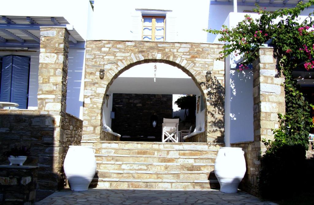 Elena Studios & Apartments photo 4