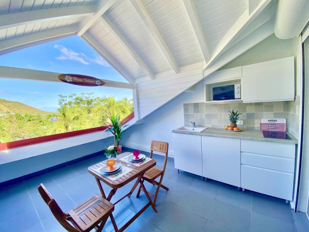 Beautiful suite S18, pool, sea view, next to paradise Pinel Island photo 2