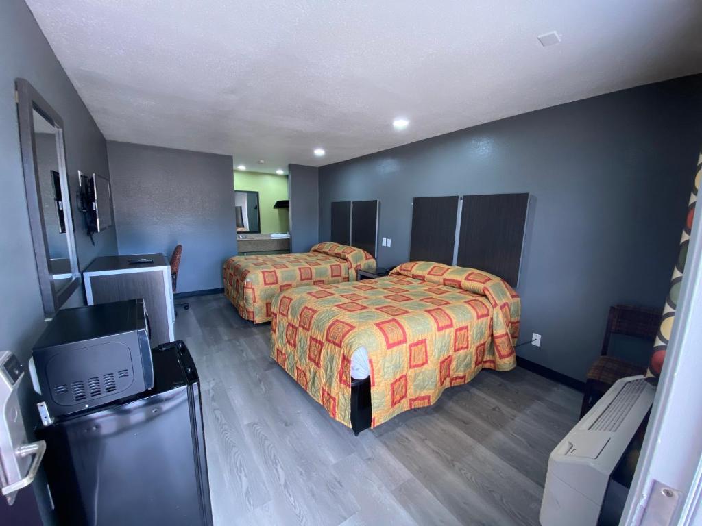 Town House Motel photo 4