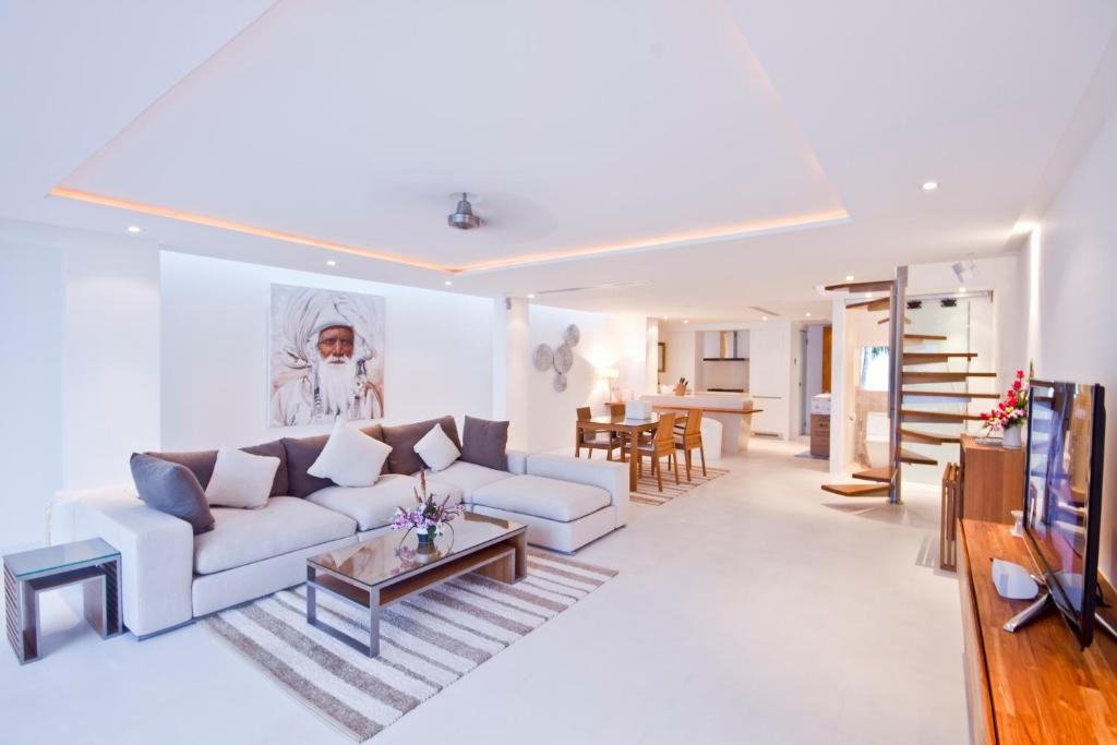 Panu Luxury Apartment photo 2