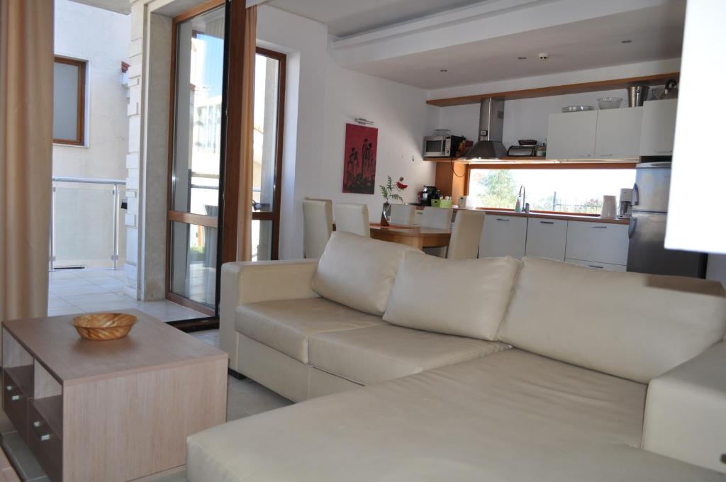Beautiful family villa with sea view photo 2