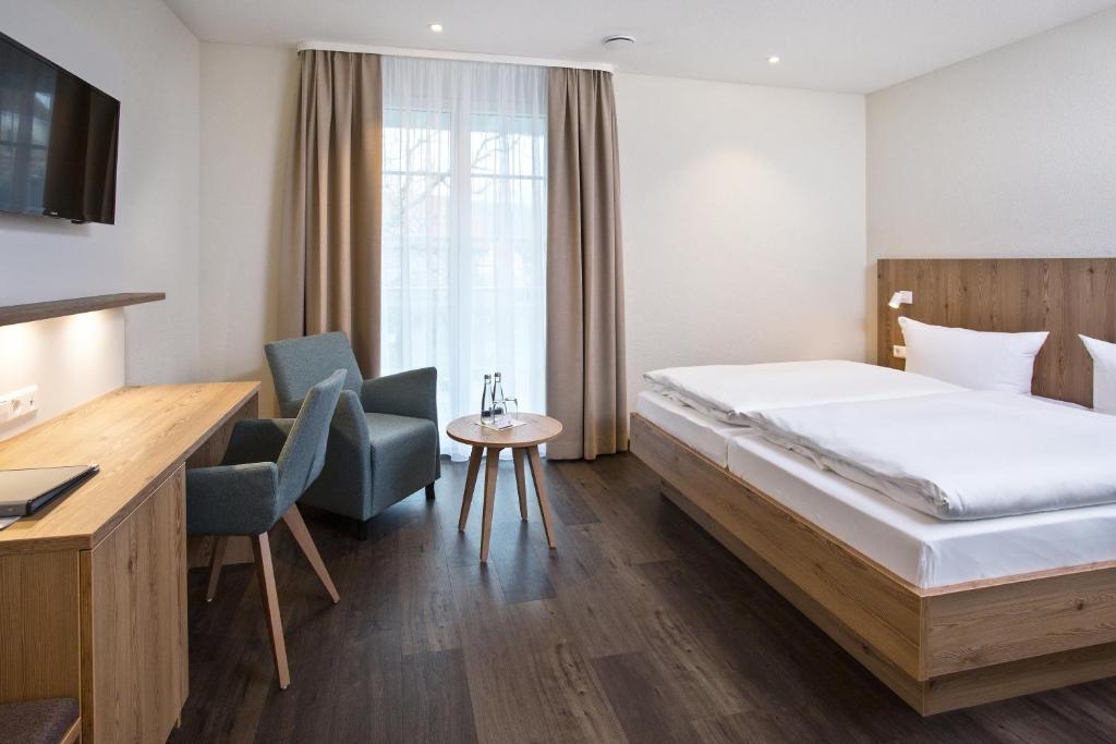 Hotel-Gasthaus Engel Luttingen photo 2