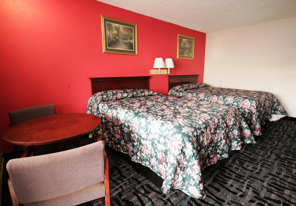 Economy Inn photo 3