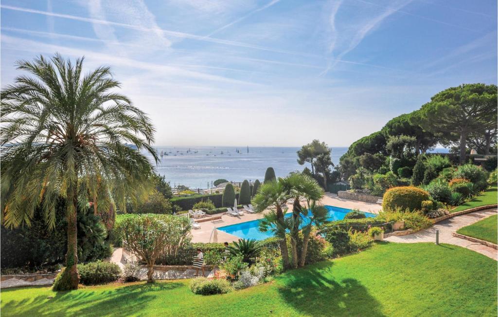 Beautiful Apartment In Cannes With 1 Bedrooms, Internet And Outdoor Swimming Pool