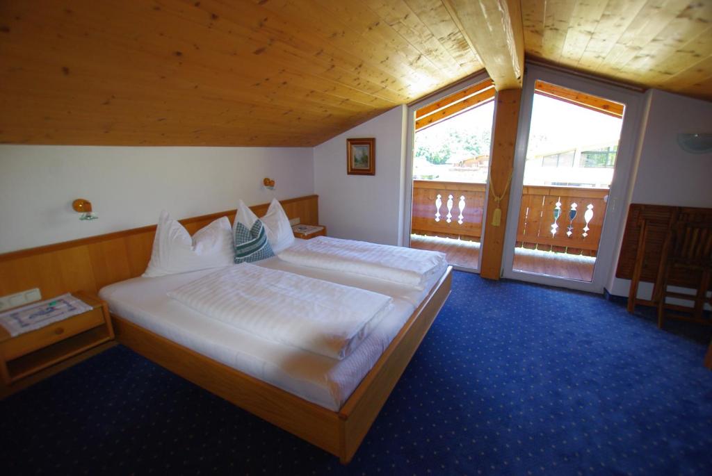 Hotel-Pension Heike photo 2