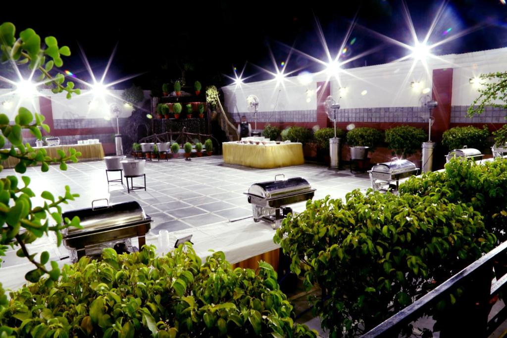 Prayag Inn photo 4