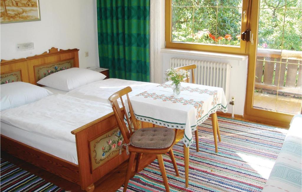 Awesome Apartment In Stumm With 3 Bedrooms And Wifi photo 1