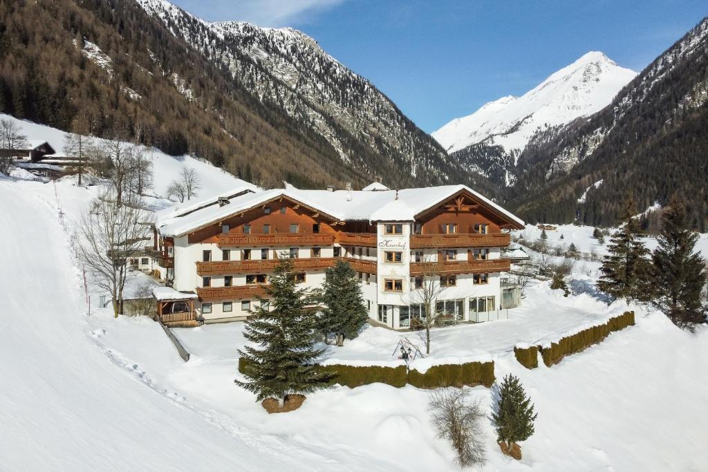Hotel Kaserhof photo 2