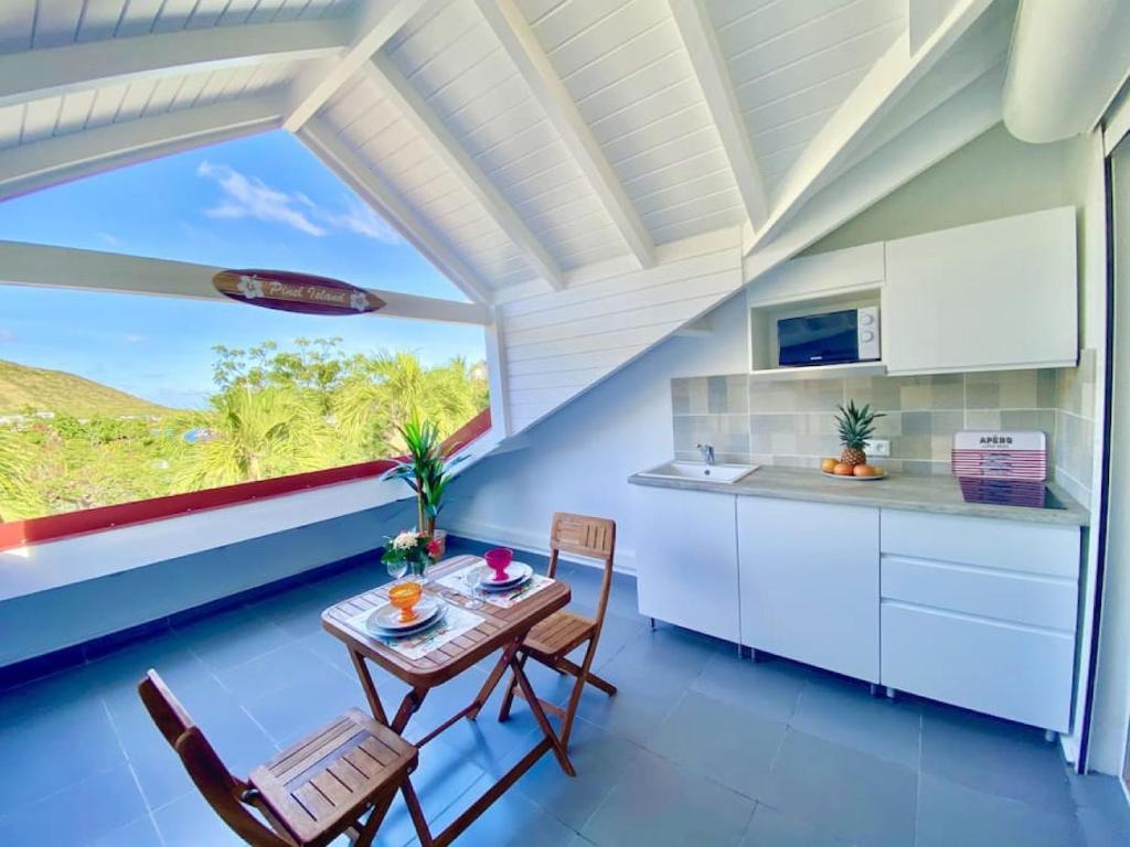 Beautiful suite S12B with pool and sea view photo 1