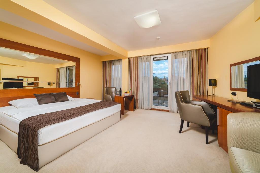 Hotel Podgorica photo 1