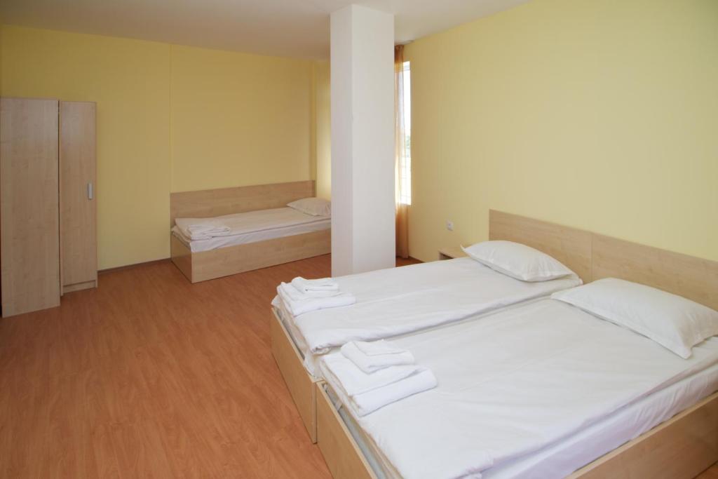 Aparthotel Anixi photo 4