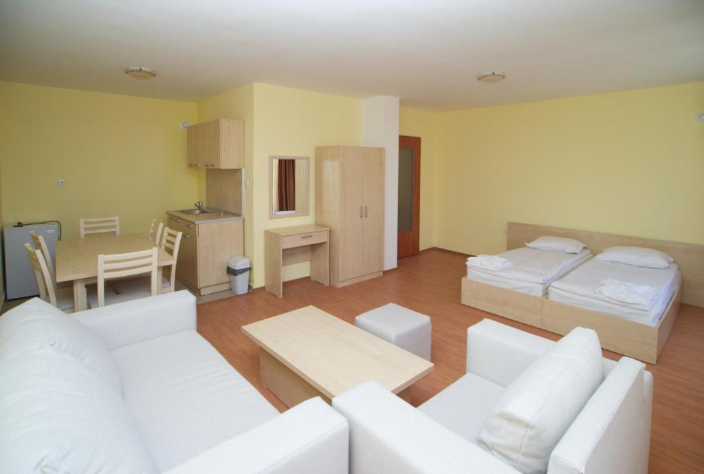 Aparthotel Anixi photo 1