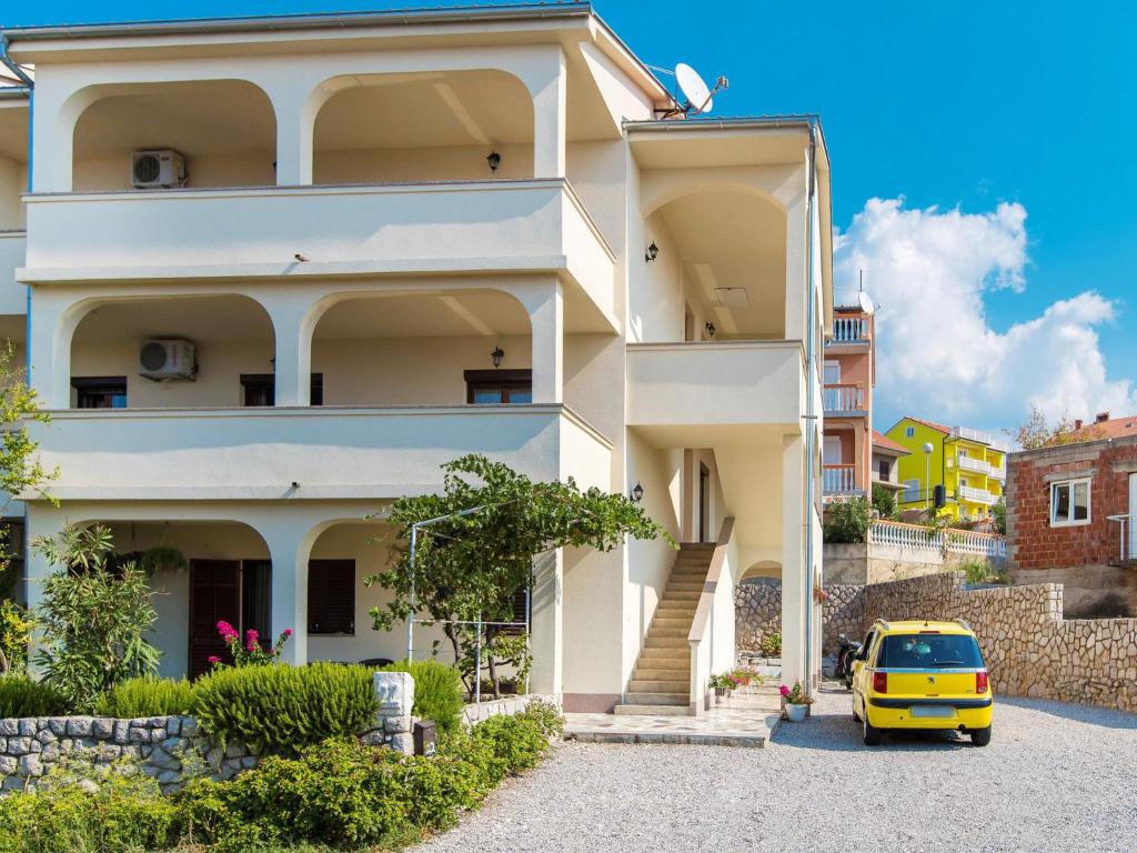 Apartment Nikol - CKV121 by Interhome photo 4