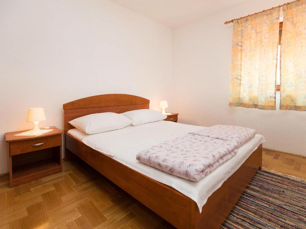 Apartment Nikol - CKV121 by Interhome photo 2
