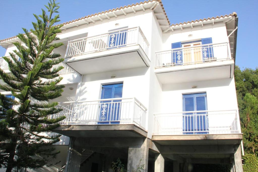 Theodora Studios photo 1