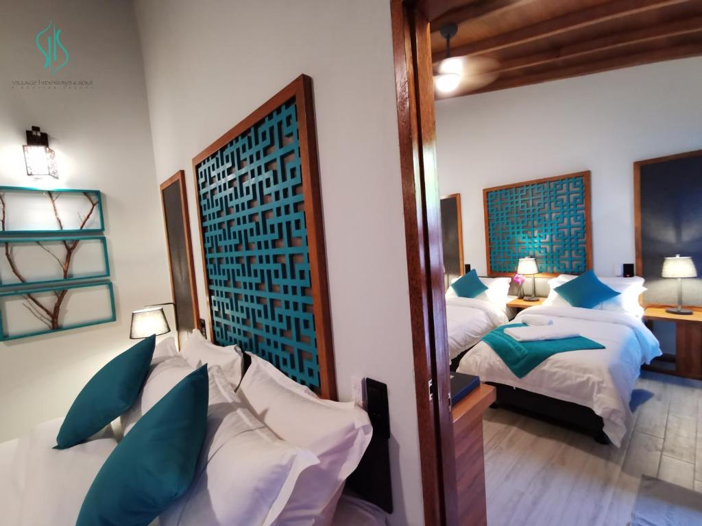 Village Hideaways & Spas photo 3