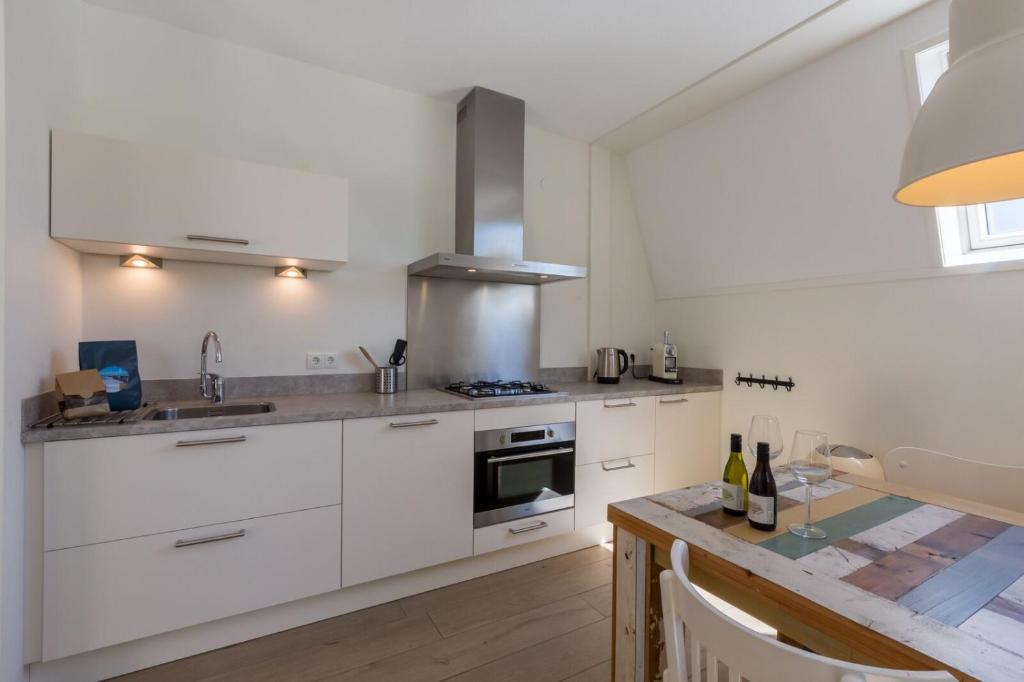 Appartement - Kaapduinseweg 13 Dishoek 13-k Luxe 6 personen photo 1