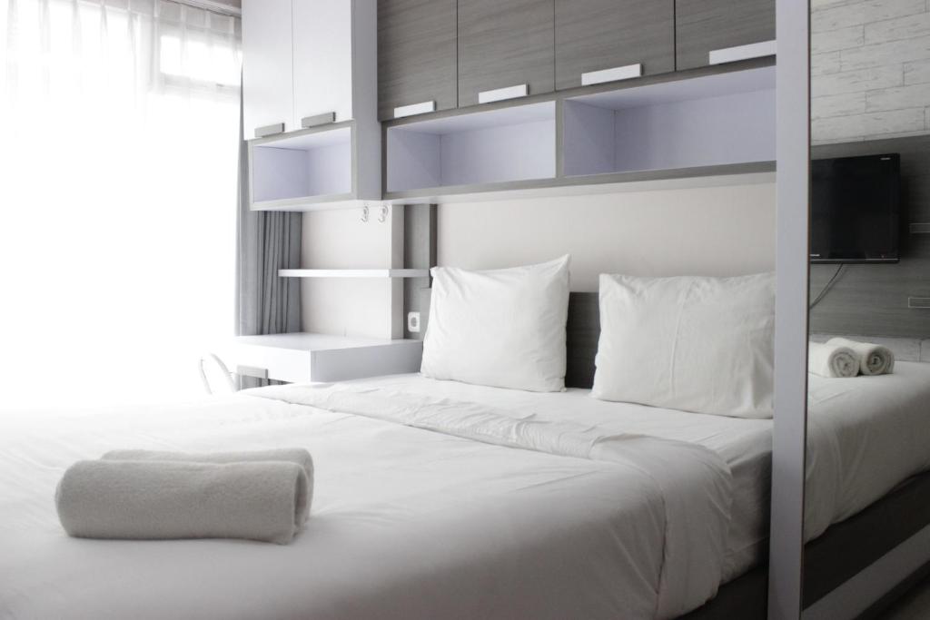 Strategic & Stylish Studio Gateway Pasteur Apartment near Pasteur Exit Toll By Travelio, Bandung