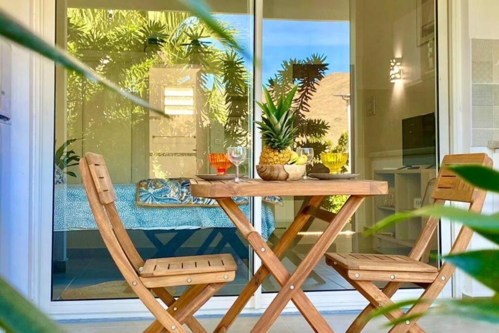 Beautiful suite S15, pool, next to Pinel Island photo 2