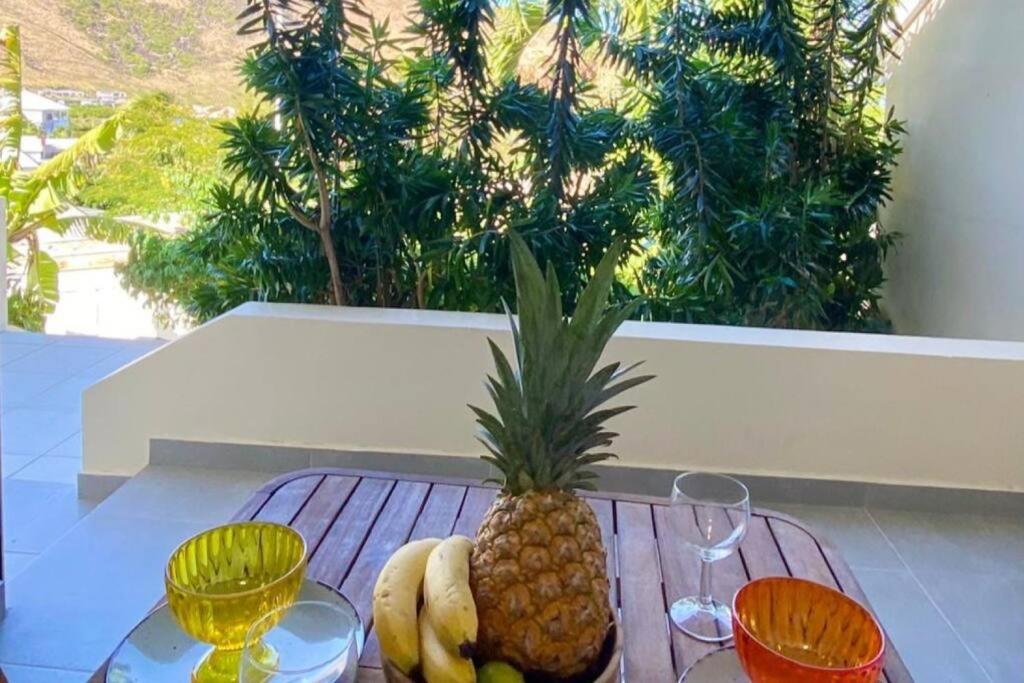 Beautiful suite S15, pool, next to Pinel Island photo 3