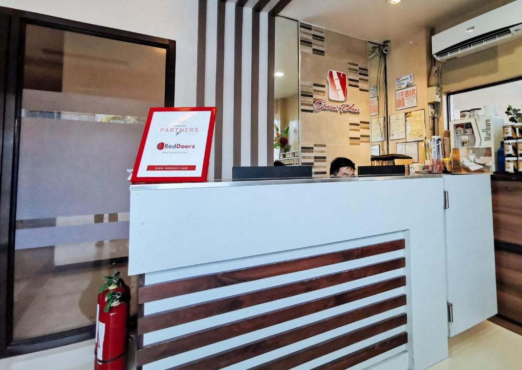 Reddoorz Plus near Robinsons Place Gensan photo 1