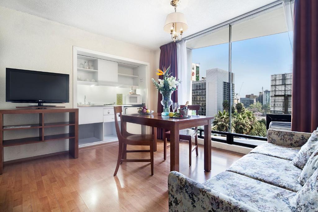 Сьюит (Люкс с видом на город), Exe Suites San Marino