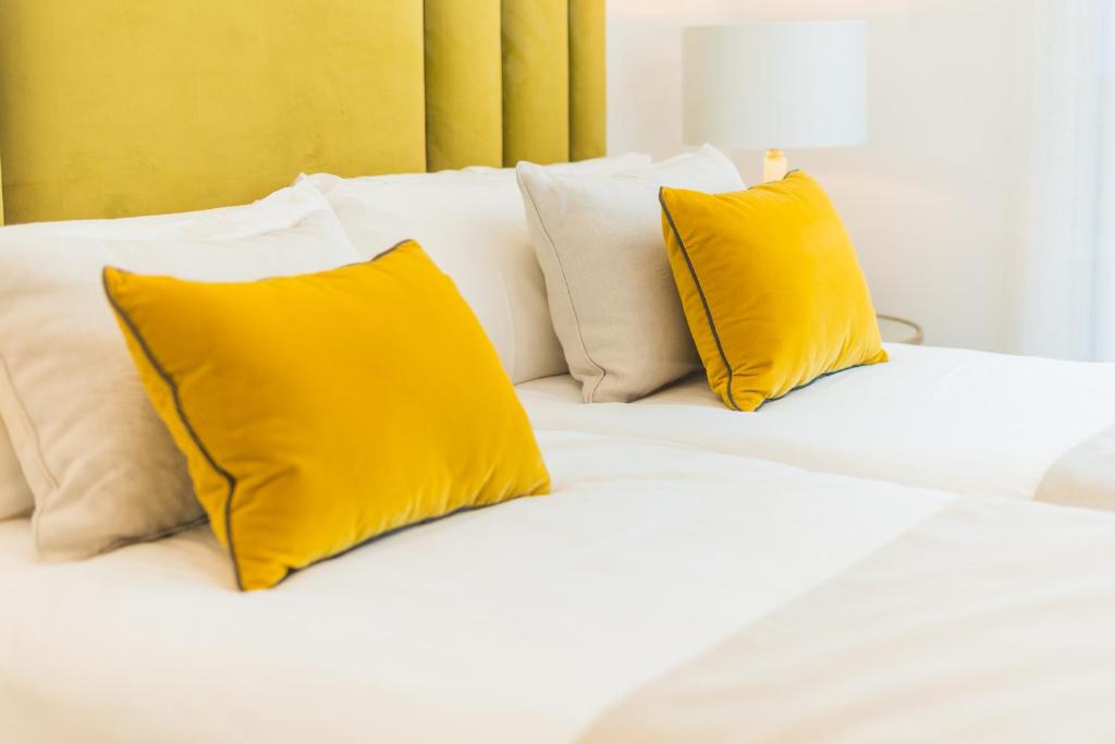 Апартаменты (Апартаменты с 2 спальнями), Debambú Suites Apartments with bathroom