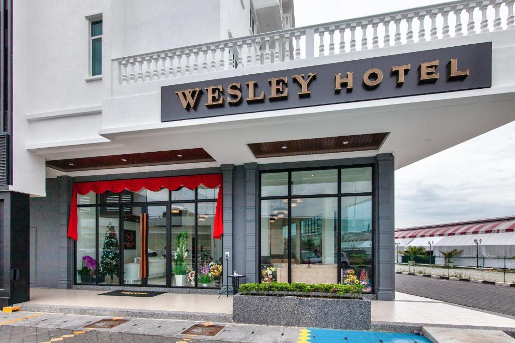 Wesley Hotel photo 3