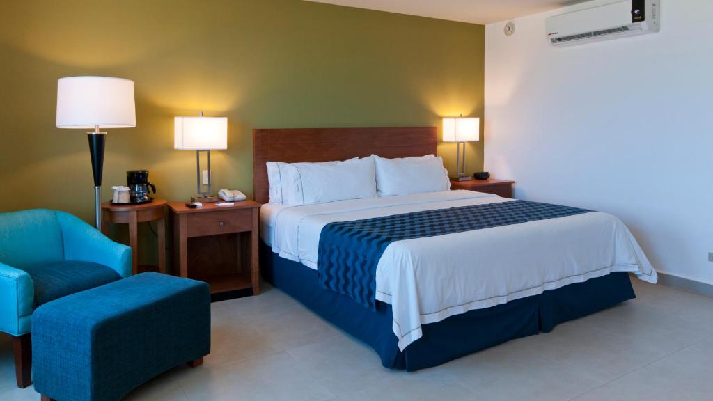Holiday Inn Express Cabo San Lucas, an IHG Hotel photo 1