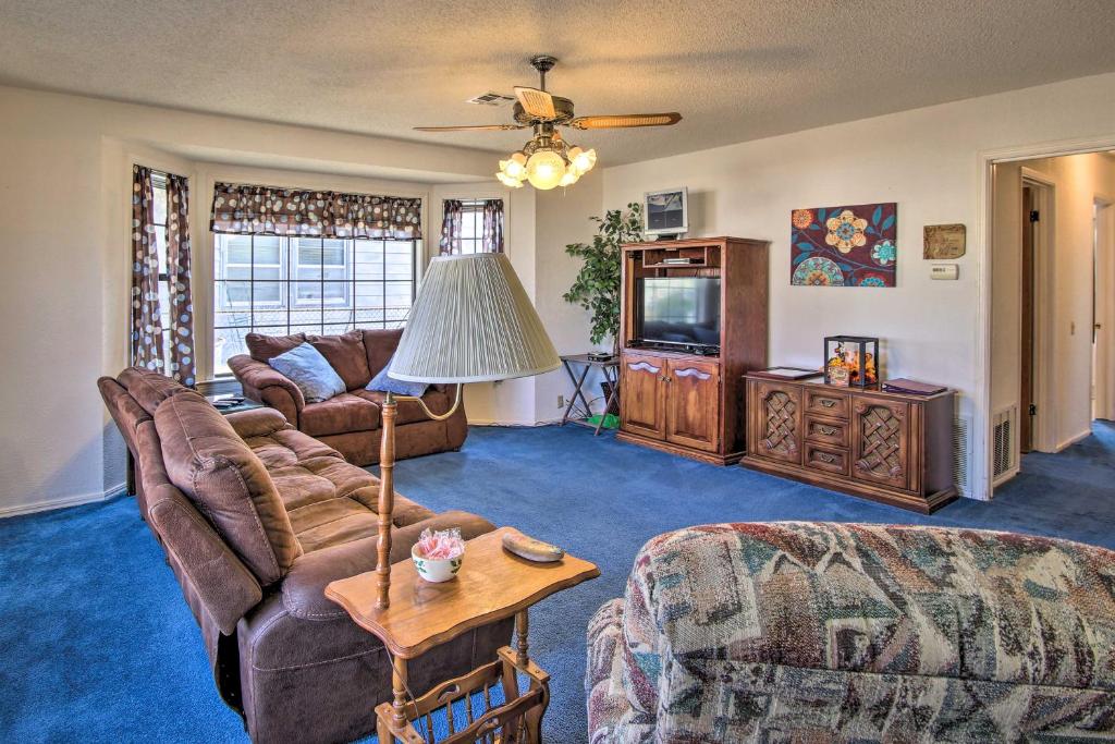 Dog-Friendly Bartlesville Retreat with Yard! photo 1
